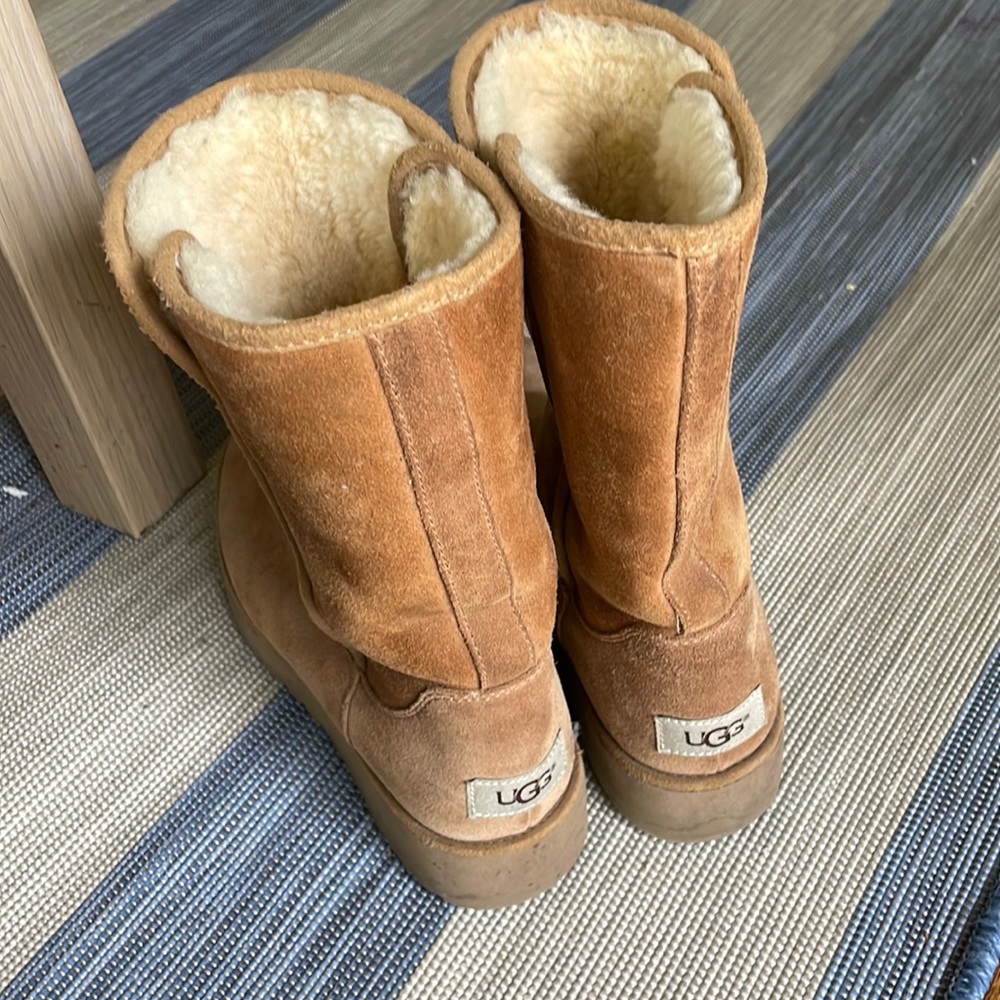 UGG Winter Boots Brown Suede